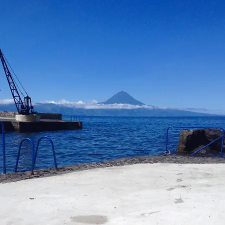 Sao Jorge Spot - Vakantiehuis *